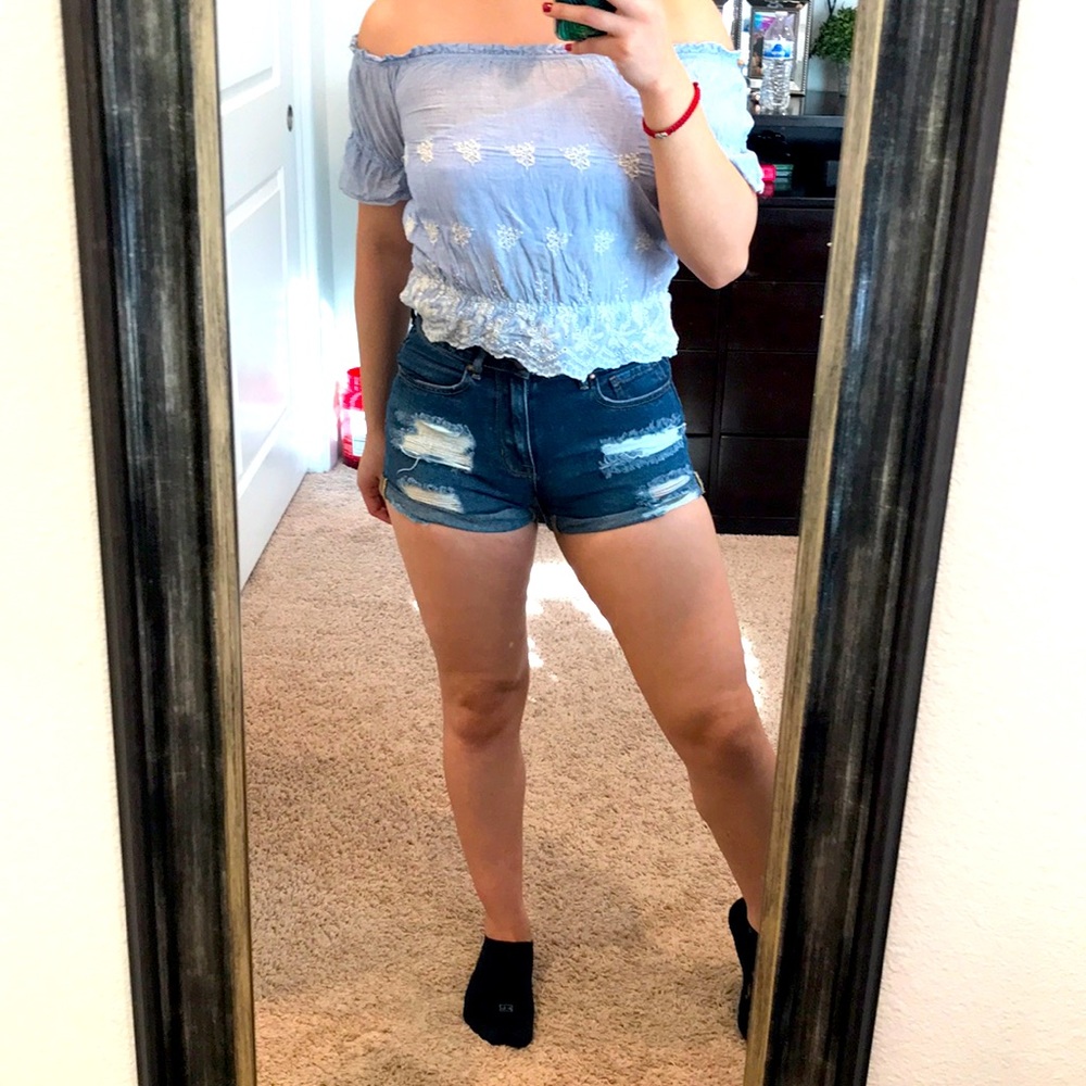 Bullhead pacsun shorts!